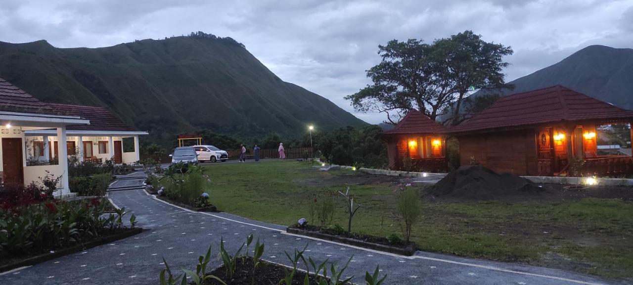 Rinjani Hill Hotel Sembalunlawang Eksteriør billede