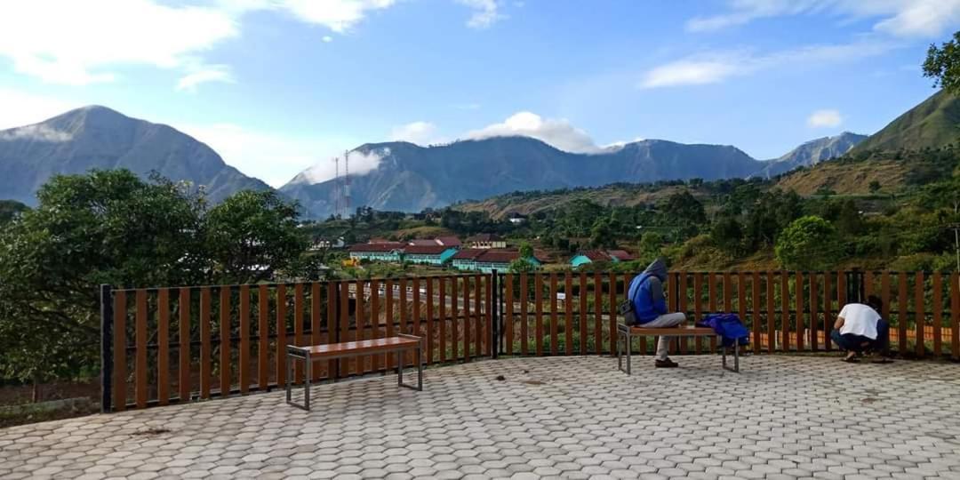 Rinjani Hill Hotel Sembalunlawang Eksteriør billede